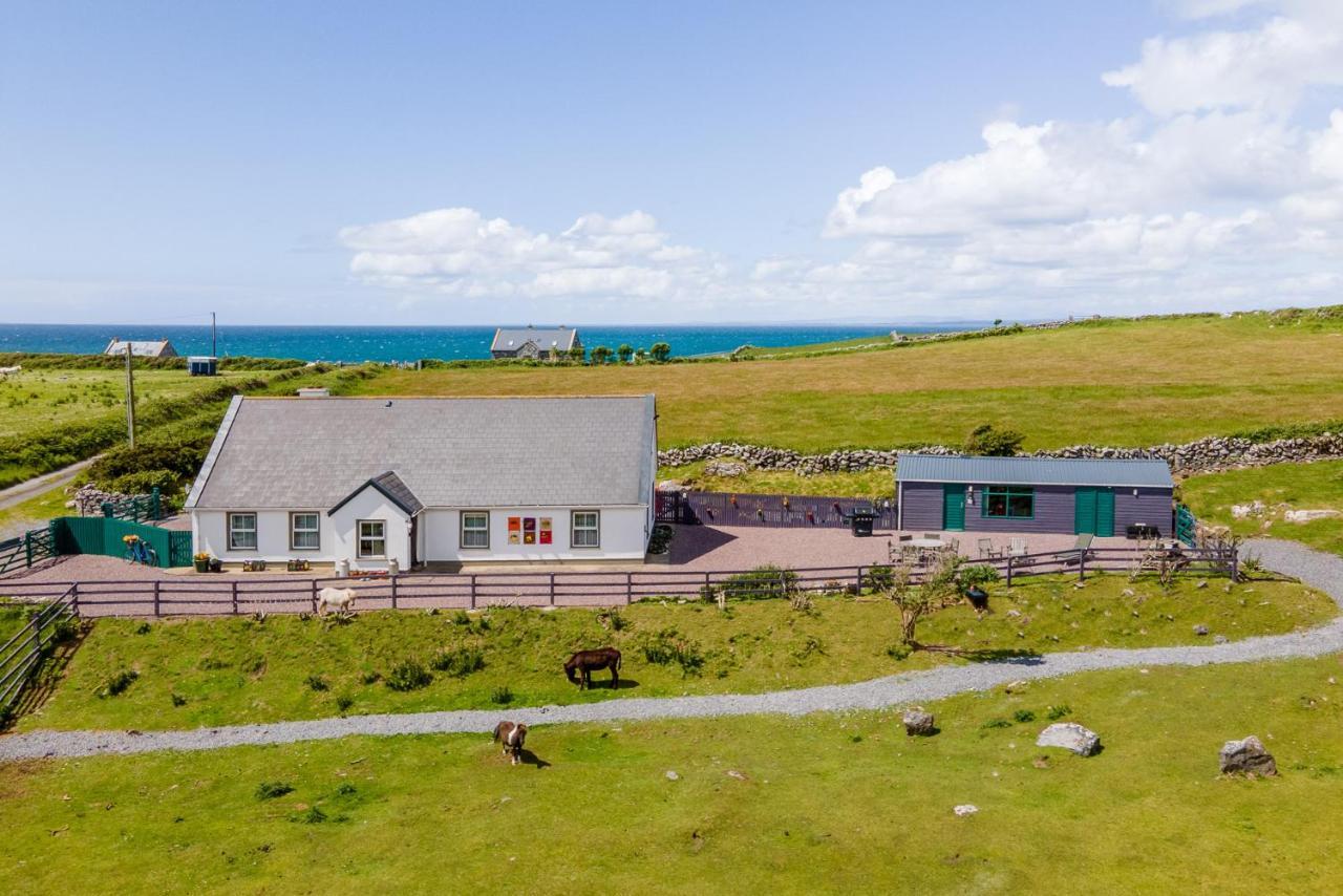 Hotel Into The Burren Murroogh Exterior foto