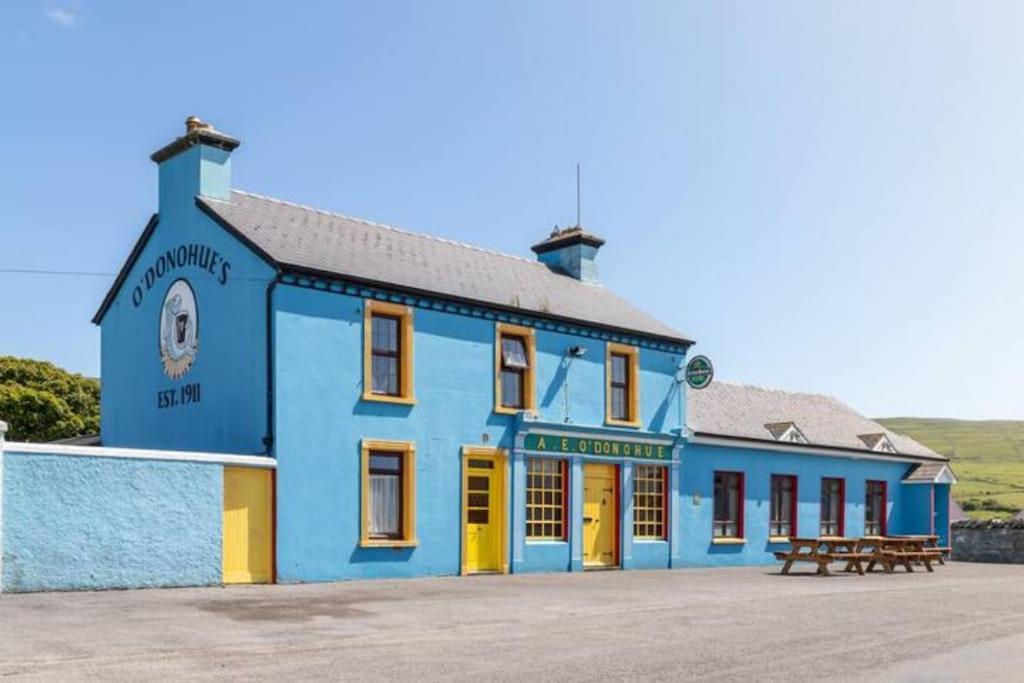 Hotel Into The Burren Murroogh Exterior foto