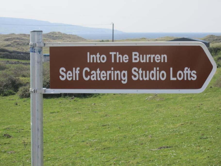 Hotel Into The Burren Murroogh Exterior foto