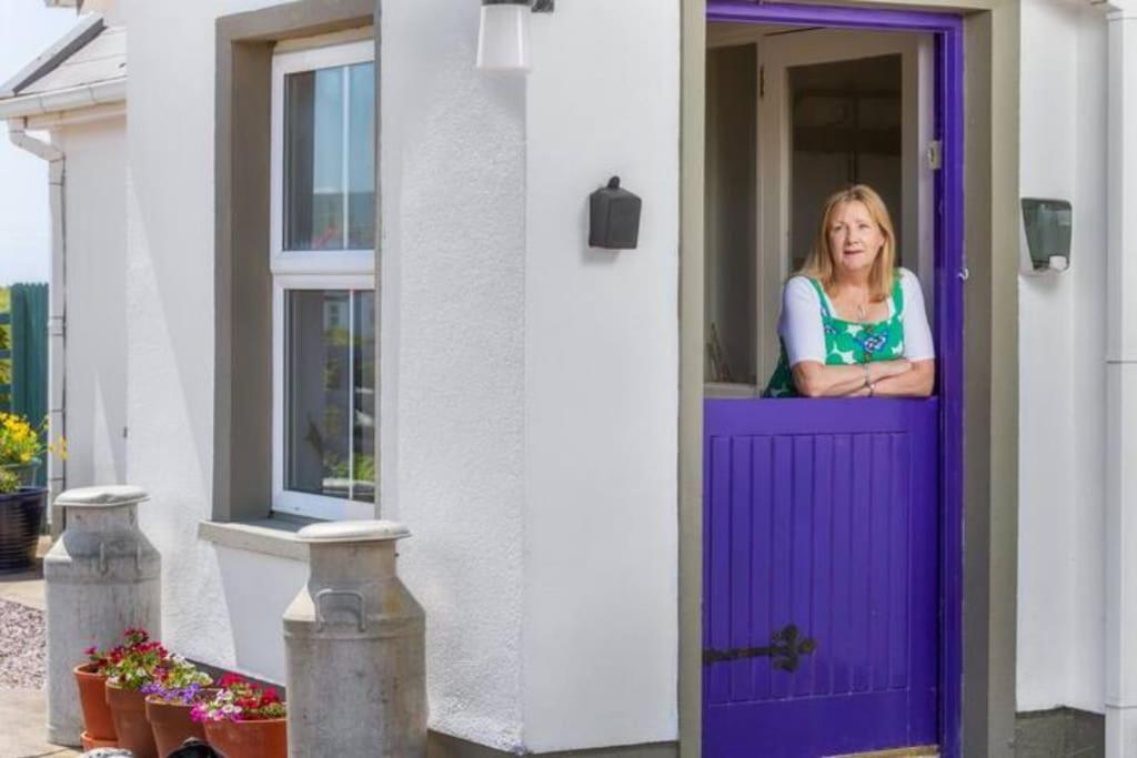 Hotel Into The Burren Murroogh Exterior foto
